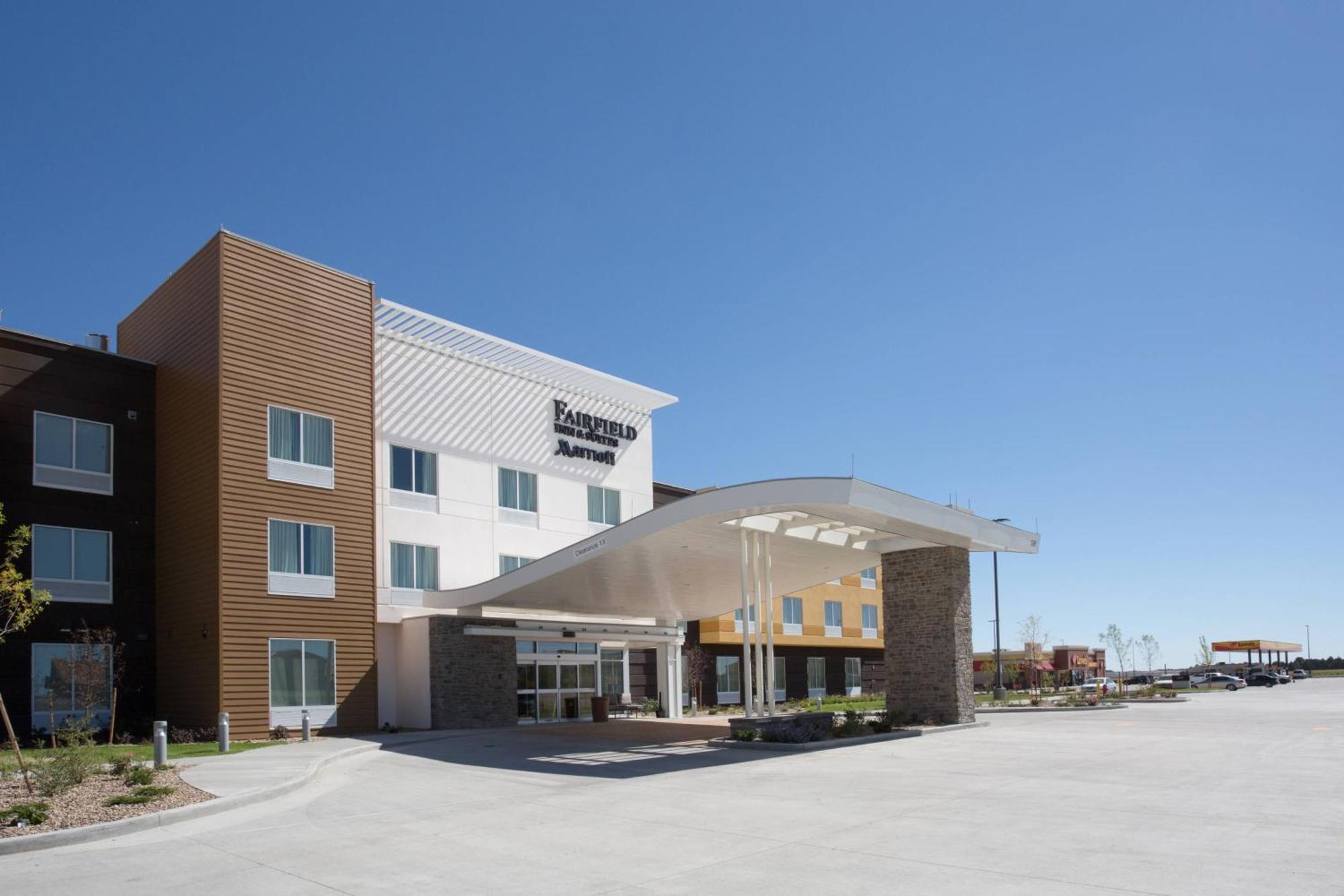 Fairfield Inn & Suites By Marriott Burlington Exterior foto