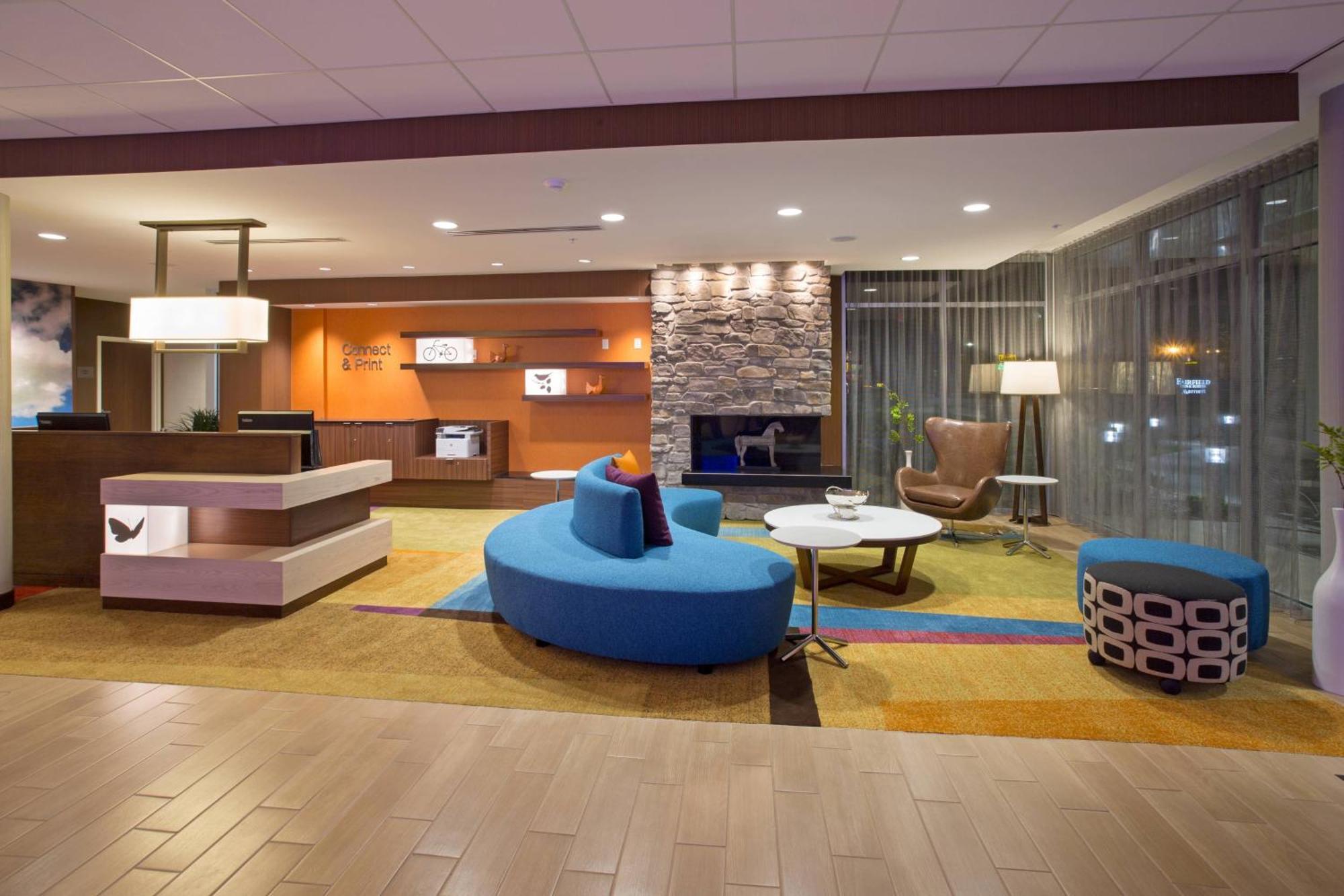 Fairfield Inn & Suites By Marriott Burlington Exterior foto